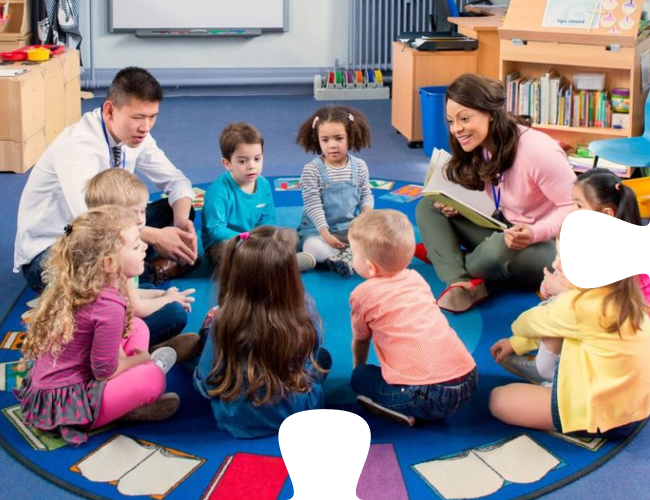 CHIDREN STUDYING TOGHTHER